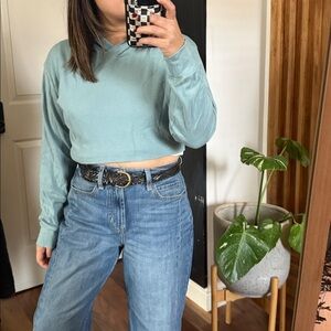 ACTA boxy cropped Relaxed Pullover Hoodie. Size S